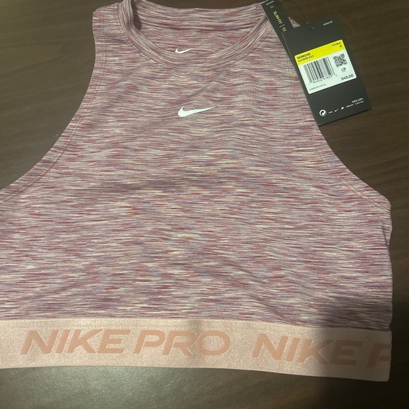 Nike Pro Slim Fit Crop - Picture 1 of 5